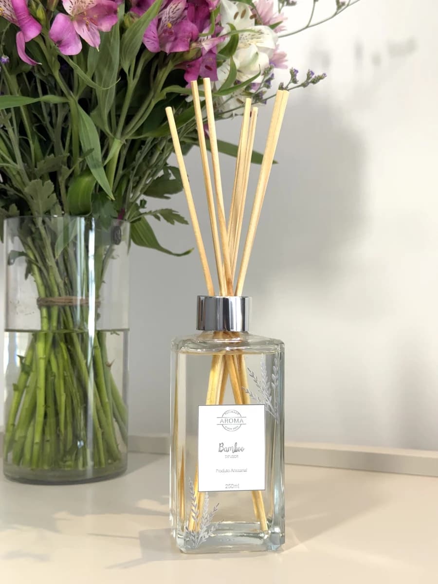 Bamboo — Floral Amadeirada artesanal